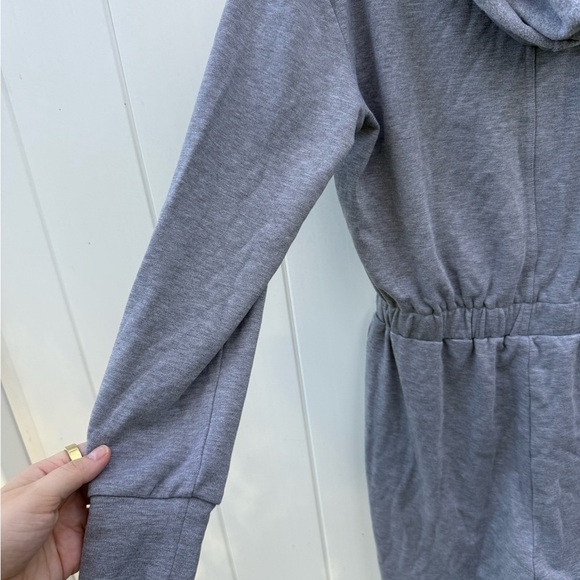 WeWoreWhat Leisure Jumpsuit Gray Sweatsuit Size XS - Picture 9 of 11